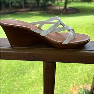 Contesa Italian White Sandals